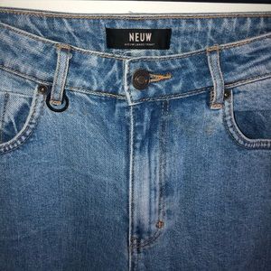 Neuw light wash Jeans